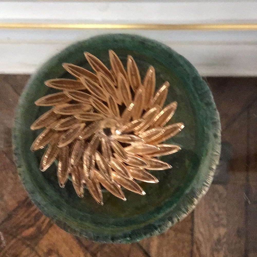 Brooch - Picture 3 of 6